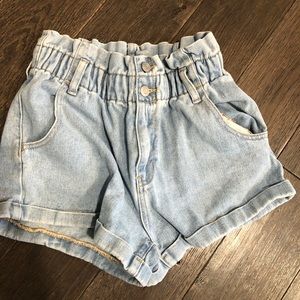 PacSun women’s Mom Jean shorts size S